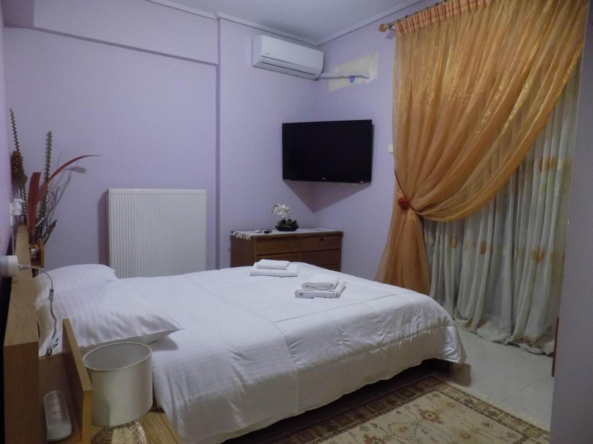 Natalys 2 Bedroom Gorgeous Apartment In Волос Екстериор снимка