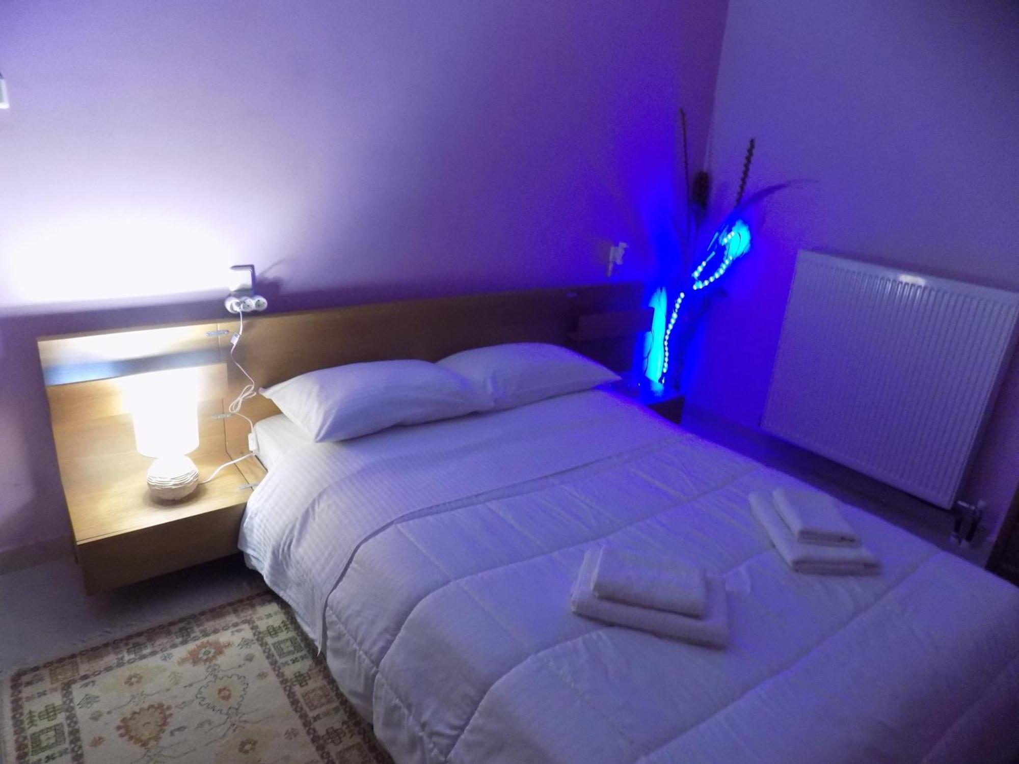 Natalys 2 Bedroom Gorgeous Apartment In Волос Екстериор снимка